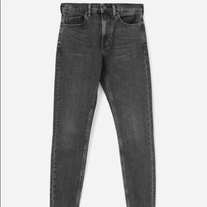 Everlane mid rise skinny jean in black denim